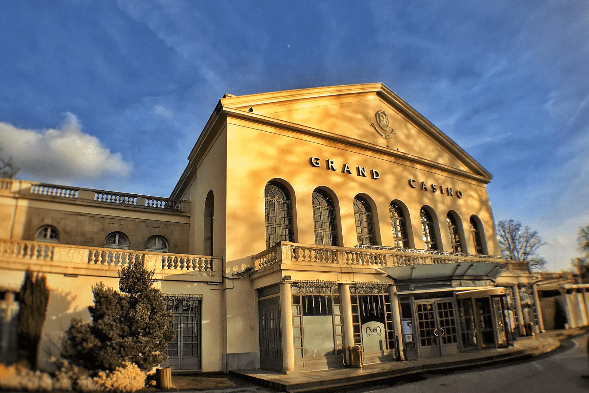 CASINO DE FORGES LES EAUX PARTOUCHE